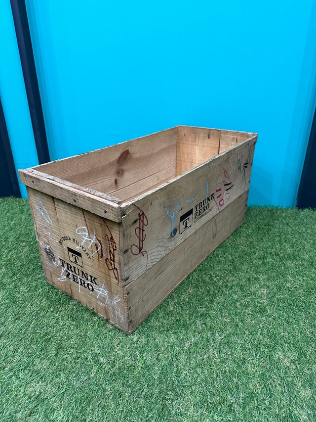 Little cot GRINDLODGE×TRUNKZEROコラボ生刷り image_2025-03-30_080319565-